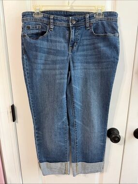 GAP Capri Jeans with Cuffed Hem